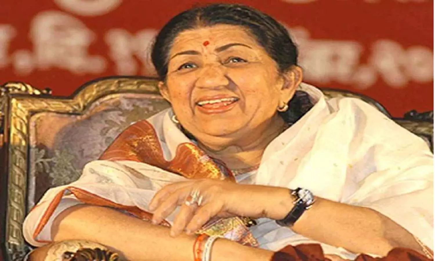 RIP Lata Mangeshkar: नहीं रहीं स्वर कोकिला लता मंगेशकर, 29 दिन से अस्पताल में चल रहा था इलाज