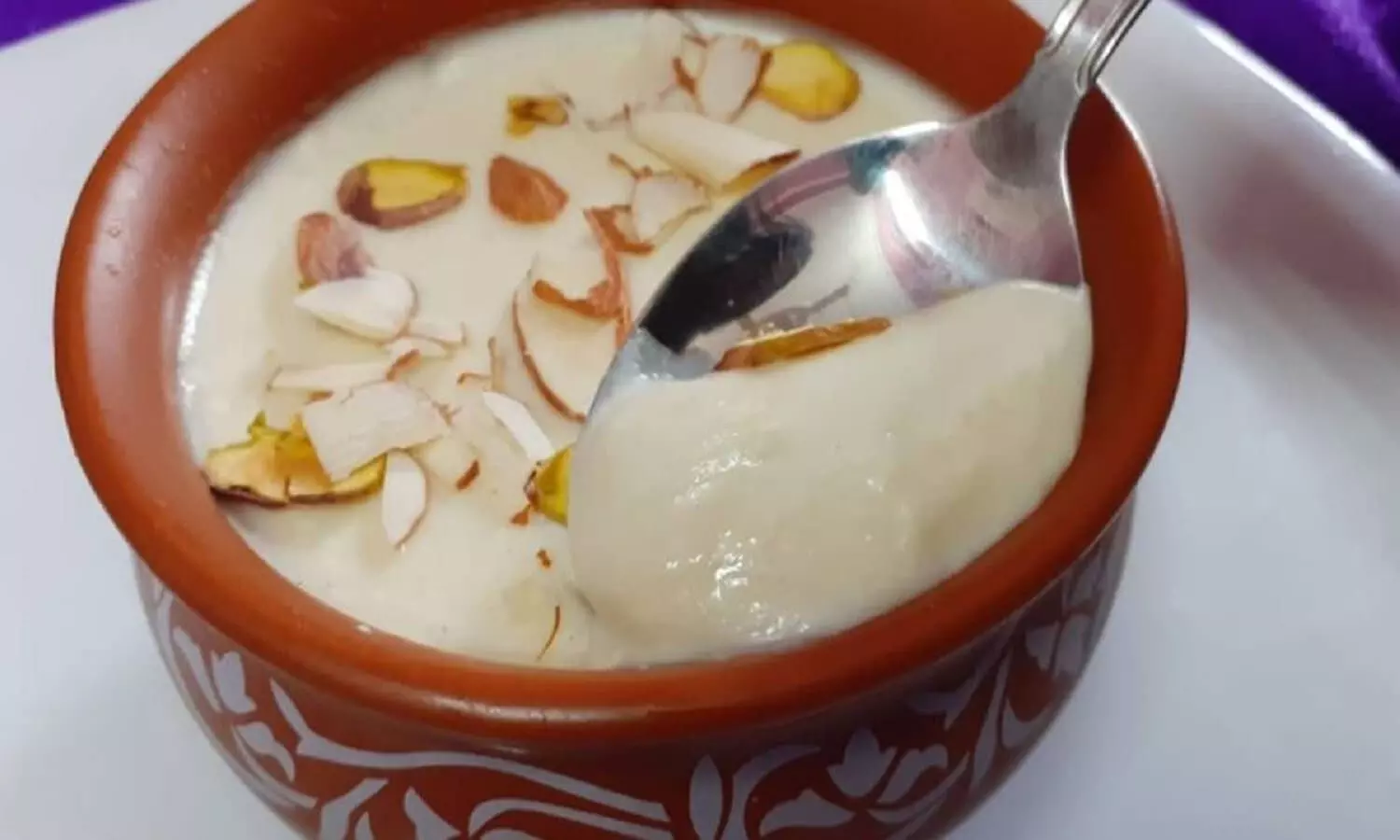 Summer Recipe: बंगाल की फेमस मीठी (Mishti) दही जमाना सीखें