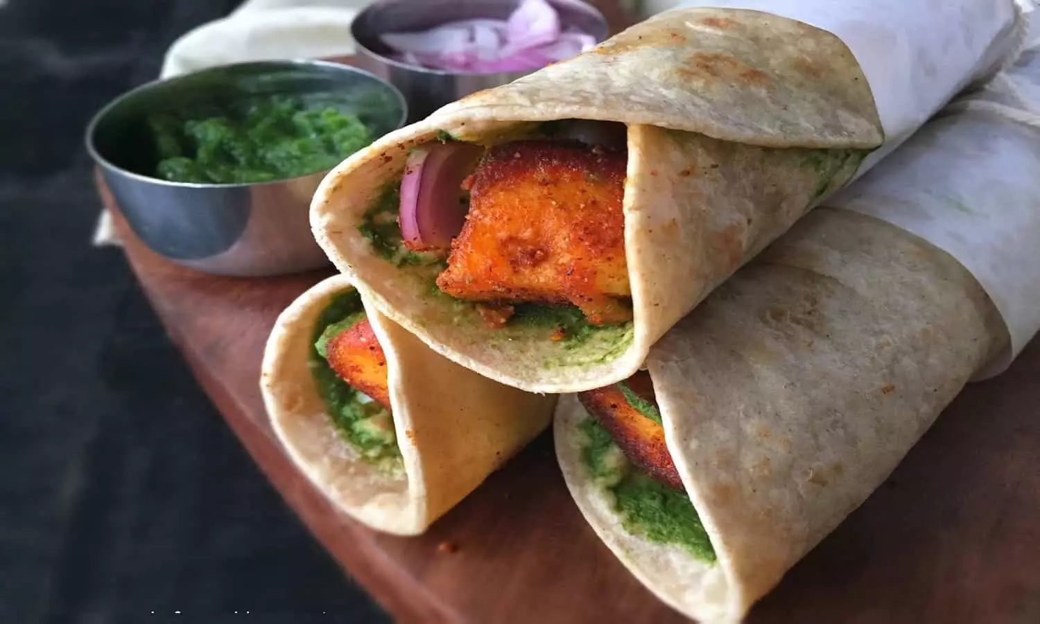 Paneer Tikka Roll Recipe: पनीर टिक्का रोल बच्चों की टिफिन के लिए शानदार  चॉइस, जानिए बनाने की रेसिपी | Paneer Tikka Roll Recipe: Paneer Tikka Roll  Great Choice for Kids Tiffin, Know