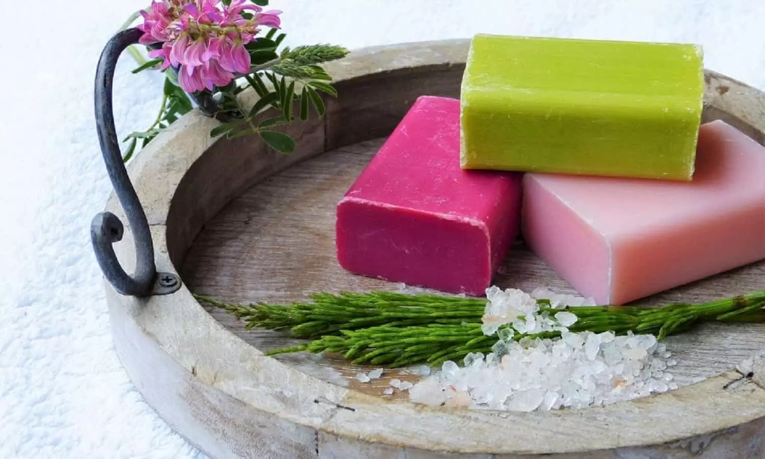 Soap Making Business: इस बिजनेस से कम समय में हो जाएंगे मालामाल! जानिए कैसे करें शुरुआत