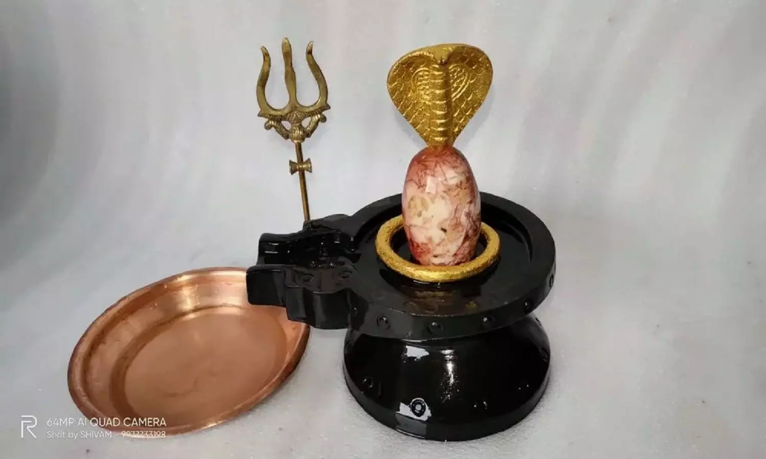 Shivling In House: घर में है शिवलिंग तो इन बातों का रखना चाहिए ध्यान, वरना हो सकता भारी नुकसान