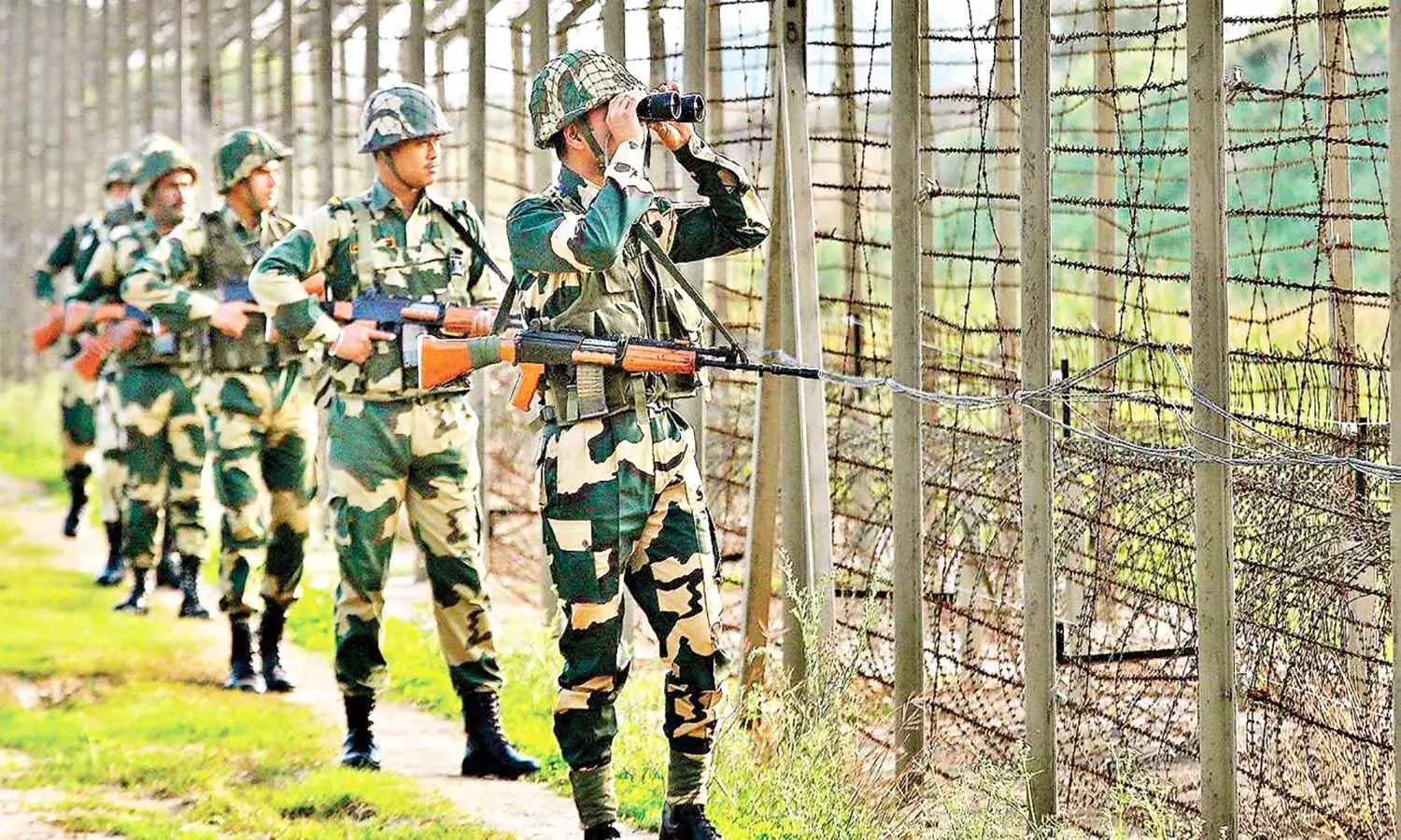 BSF Recruitment 2023: बीएसएफ में निकली वैकेंसी, अभ्यर्थी पद व योग्यता जान लें