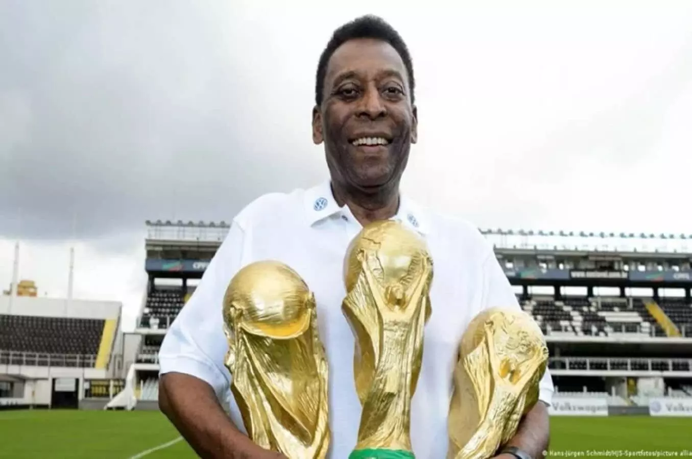 Football Legend Pele Death: नहीं रहे 3 बार FIFA World Cup जिताने वाले दिग्गज फुटबॉलर पेले, गमगीन हुआ खेल जगत