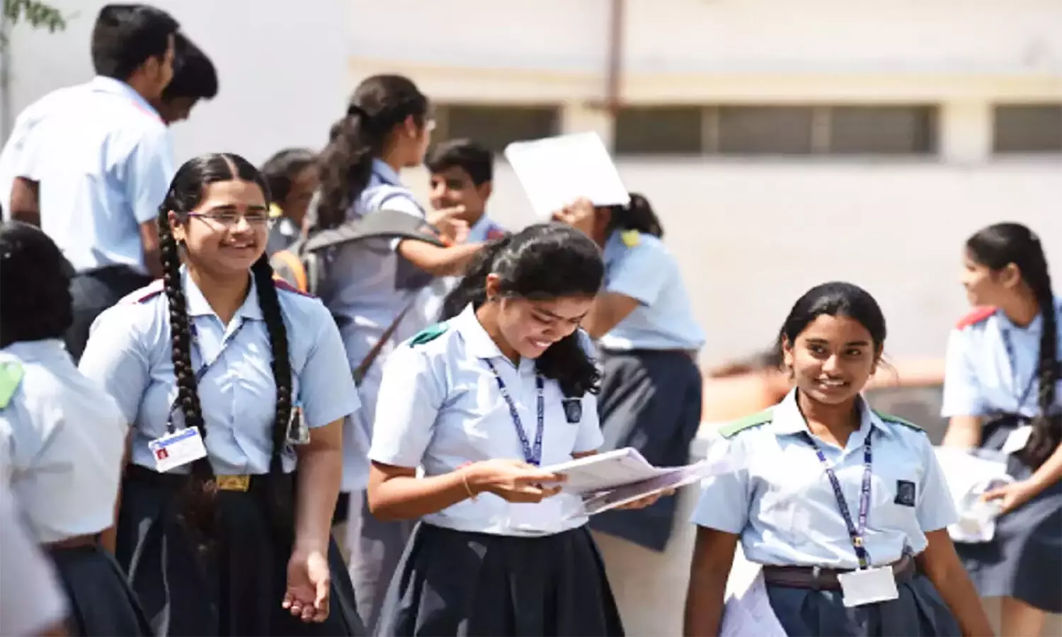 CBSE 10th, 12th Exam 2023: सीबीएसई 10वीं, 12वीं बोर्ड एग्जाम कल से, यहां क्लिक कर जानें गाइड लाइंस