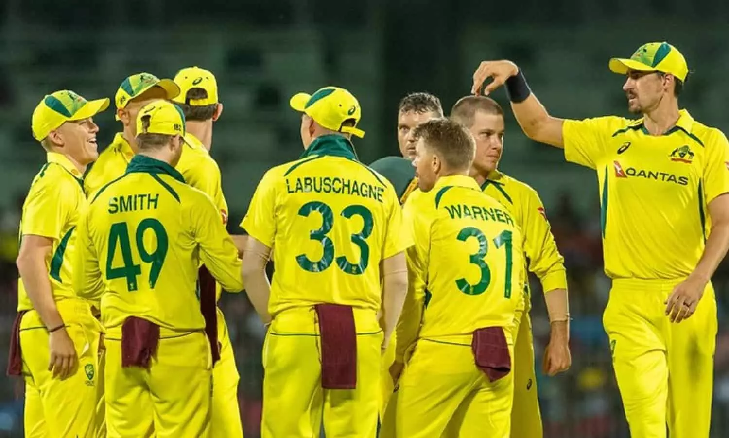 घर में 26 सीरीज बाद हारा भारत, ऑस्ट्रेलिया 2-1 से... ... India vs Australia 3rd ODI Highlights: घर में 26 सीरीज बाद हारा भारत, वनडे सीरीज पर 2-1 से ऑस्ट्रेलिया का कब्जा