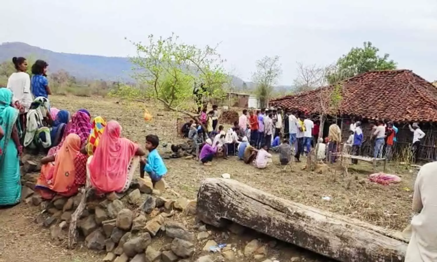 एमपी के उमरिया में पति की मौत, पत्नी अस्पताल में भर्ती, दीवार पर यह लिखा सुसाइड नोट