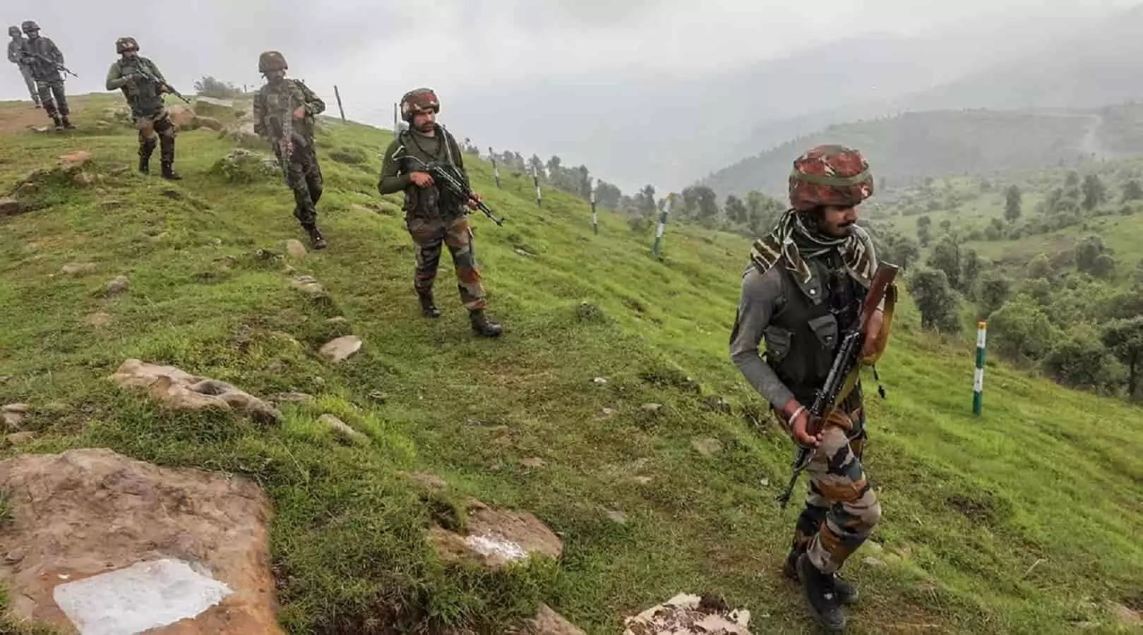 Jammu Kashmir Encounter: सुरक्षा बलों ने मुठभेड़ में आतंकी को मार गिराया, स्‍वतंत्रता दिवस से पहले आतंकी घटना को देने वाले थे अंजाम